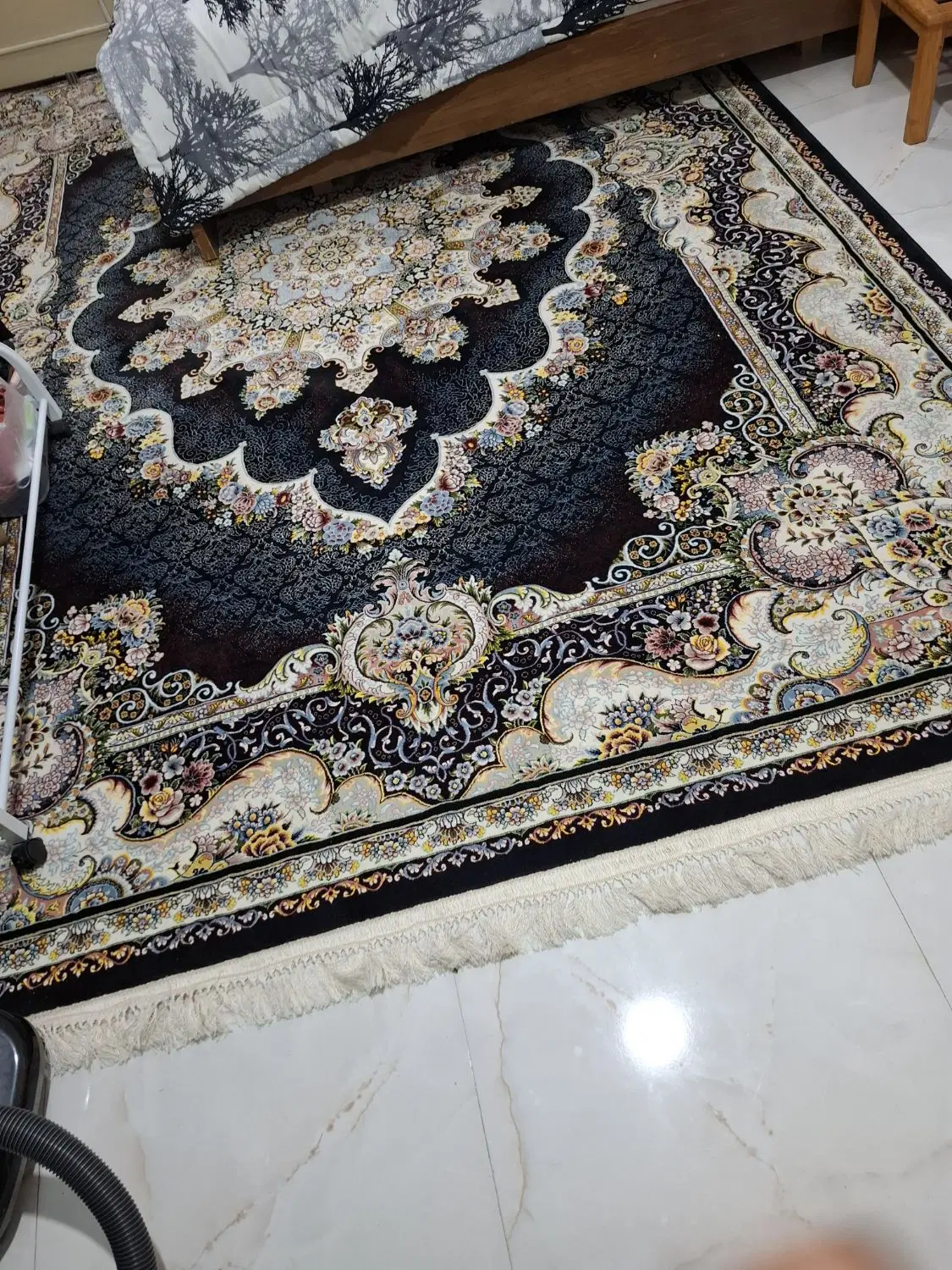 قالیی|فرش|اهواز, گلستان|دیوار