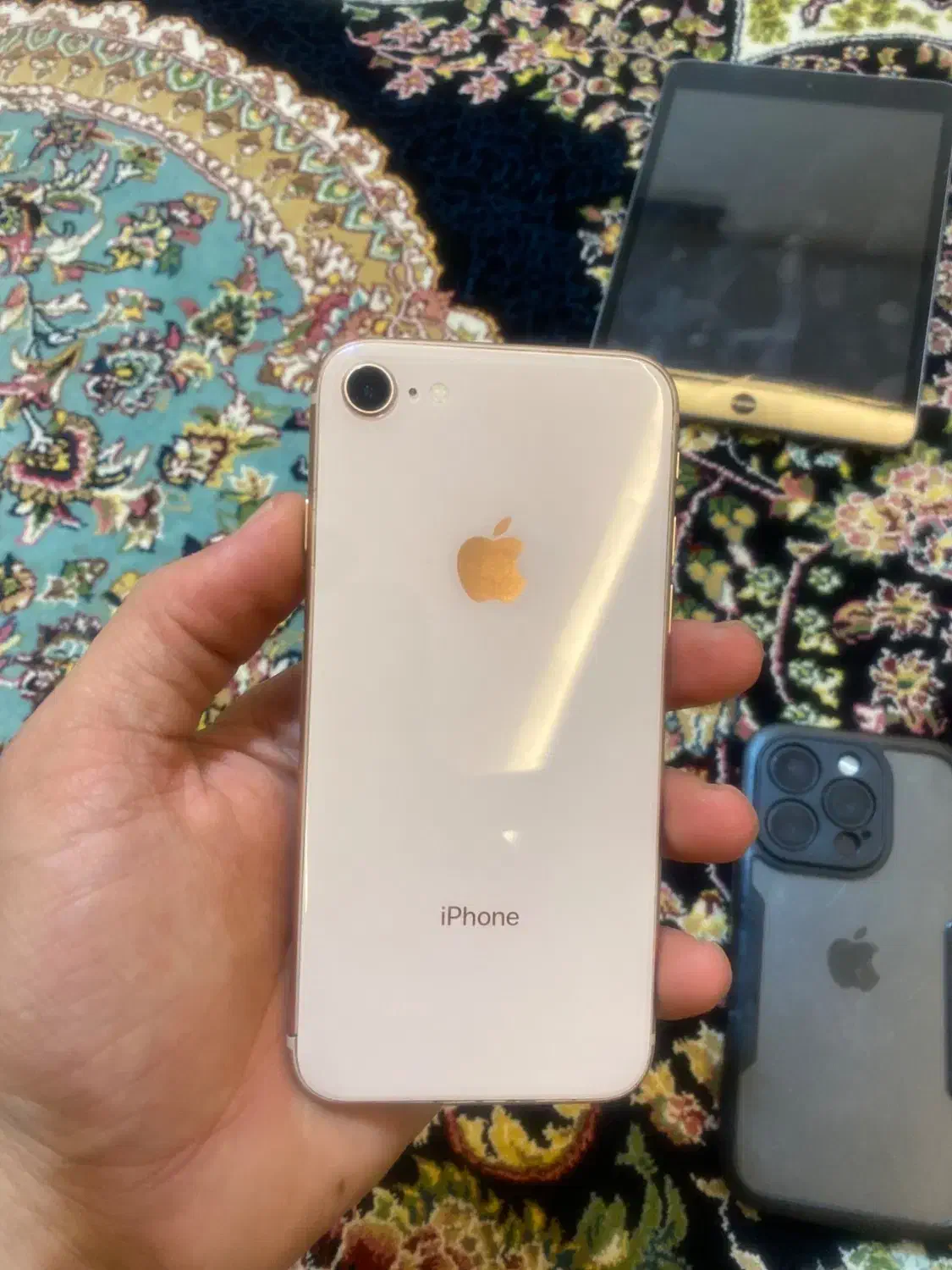 ایپاد وگوشی ا|موبایل|سقز, |دیوار