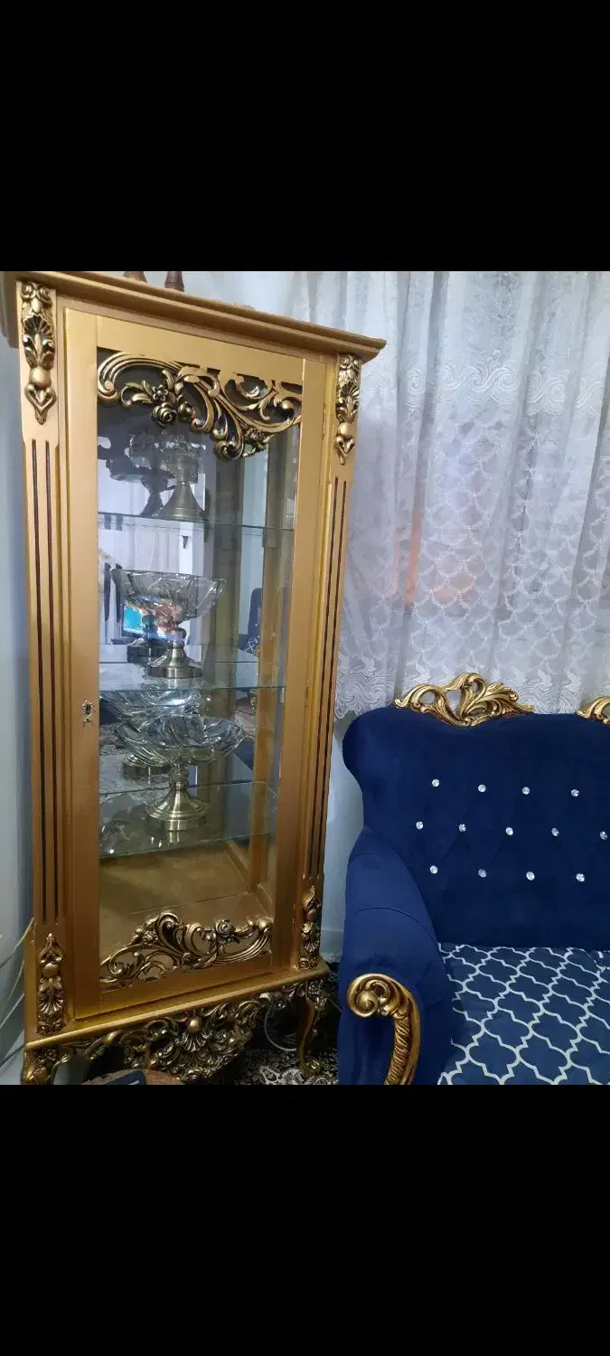 مبل ۷ نفره و ویترین|مبلمان خانگی و میز عسلی|بهارستان, |دیوار