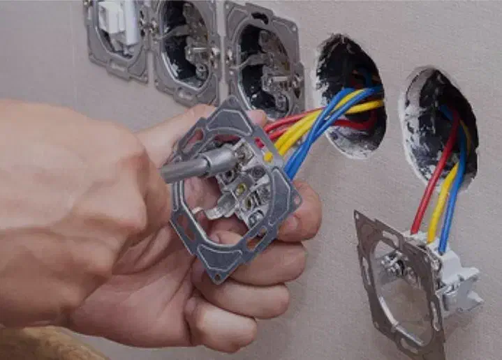 برق کشی ساختمان|خدمات پیشه و مهارت|شیراز, دلگشا|دیوار