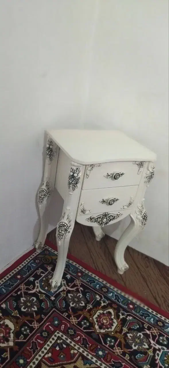 میز تلفنی در حد نو|میز تلفن|نمین, |دیوار