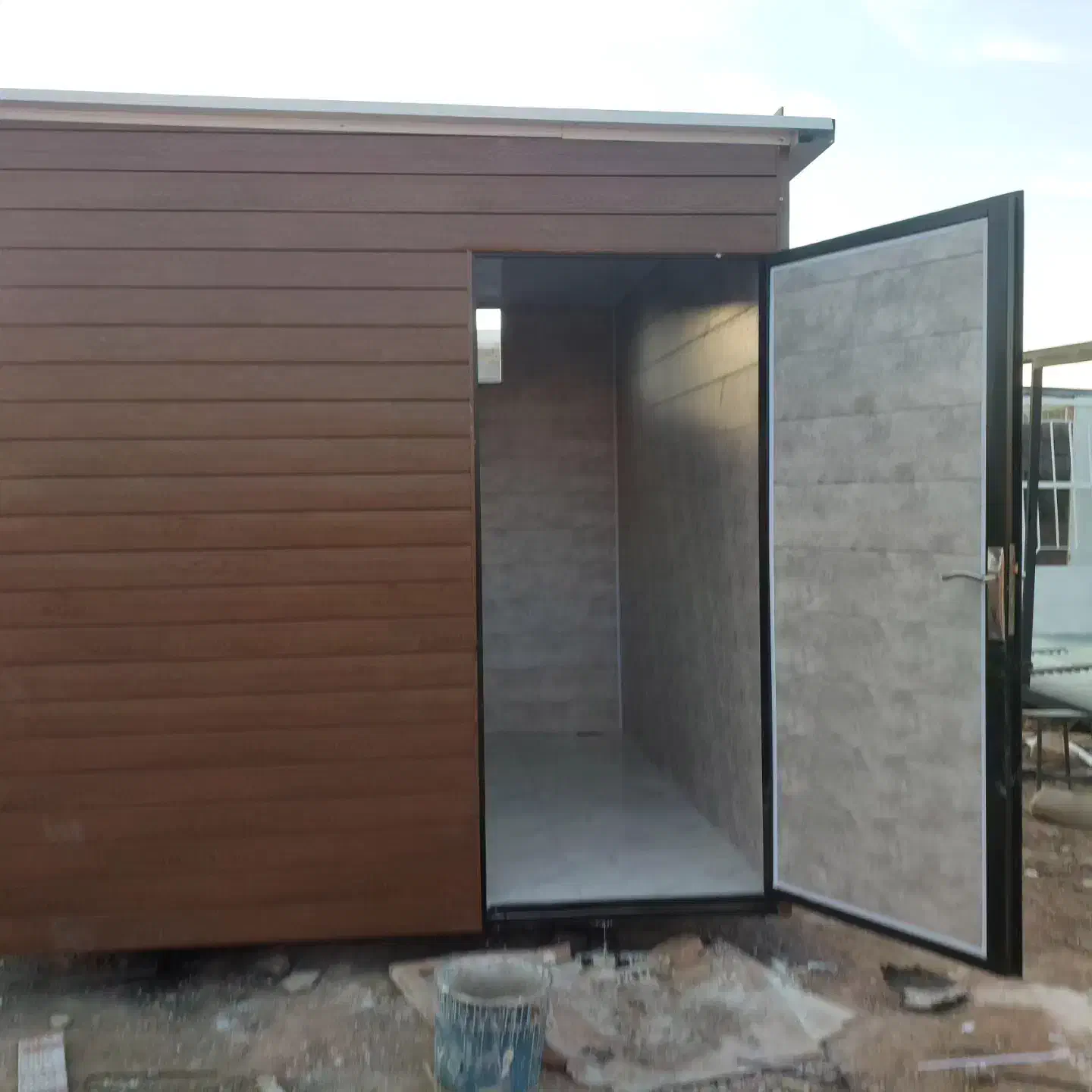 فروش انواع کانکس و سرویس بهداشتی|مصالح و تجهیزات ساختمان|شیراز, گچی|دیوار