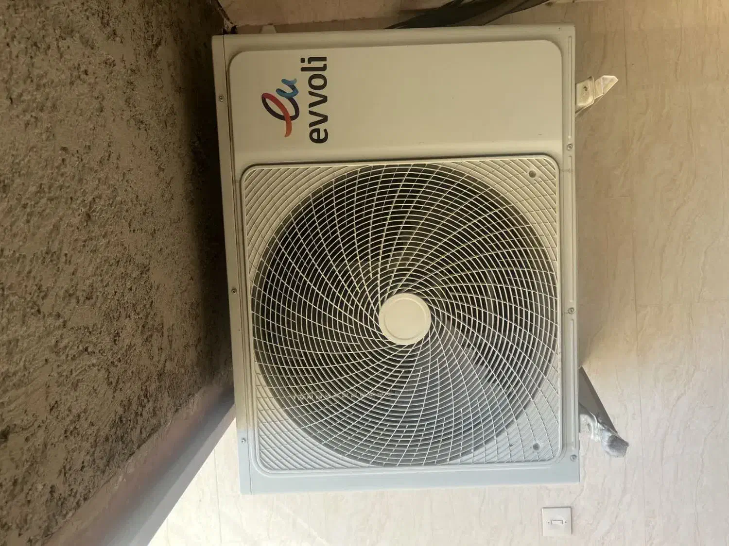 کولر گازی  ایوولی ۲۴هزار موتور بزرگ|کولر گازی و فنکوئل|یزد, |دیوار