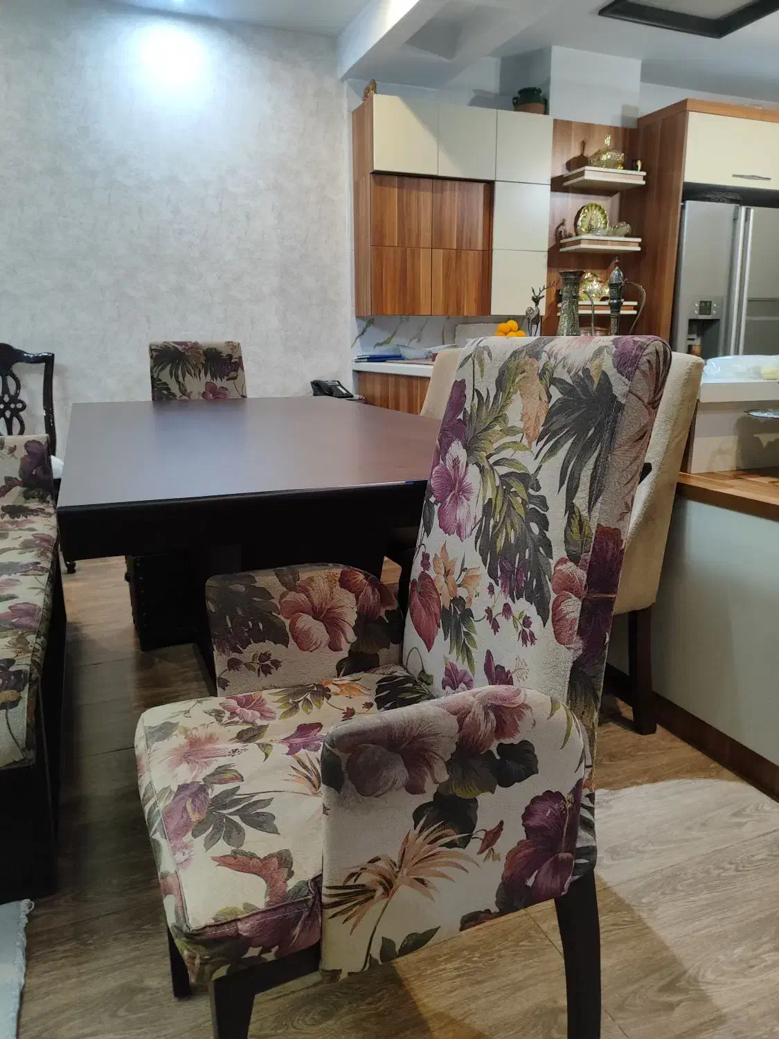 میزناهار خوری ۸ نفره|میز و صندلی غذاخوری|کرج, عظیمیه|دیوار