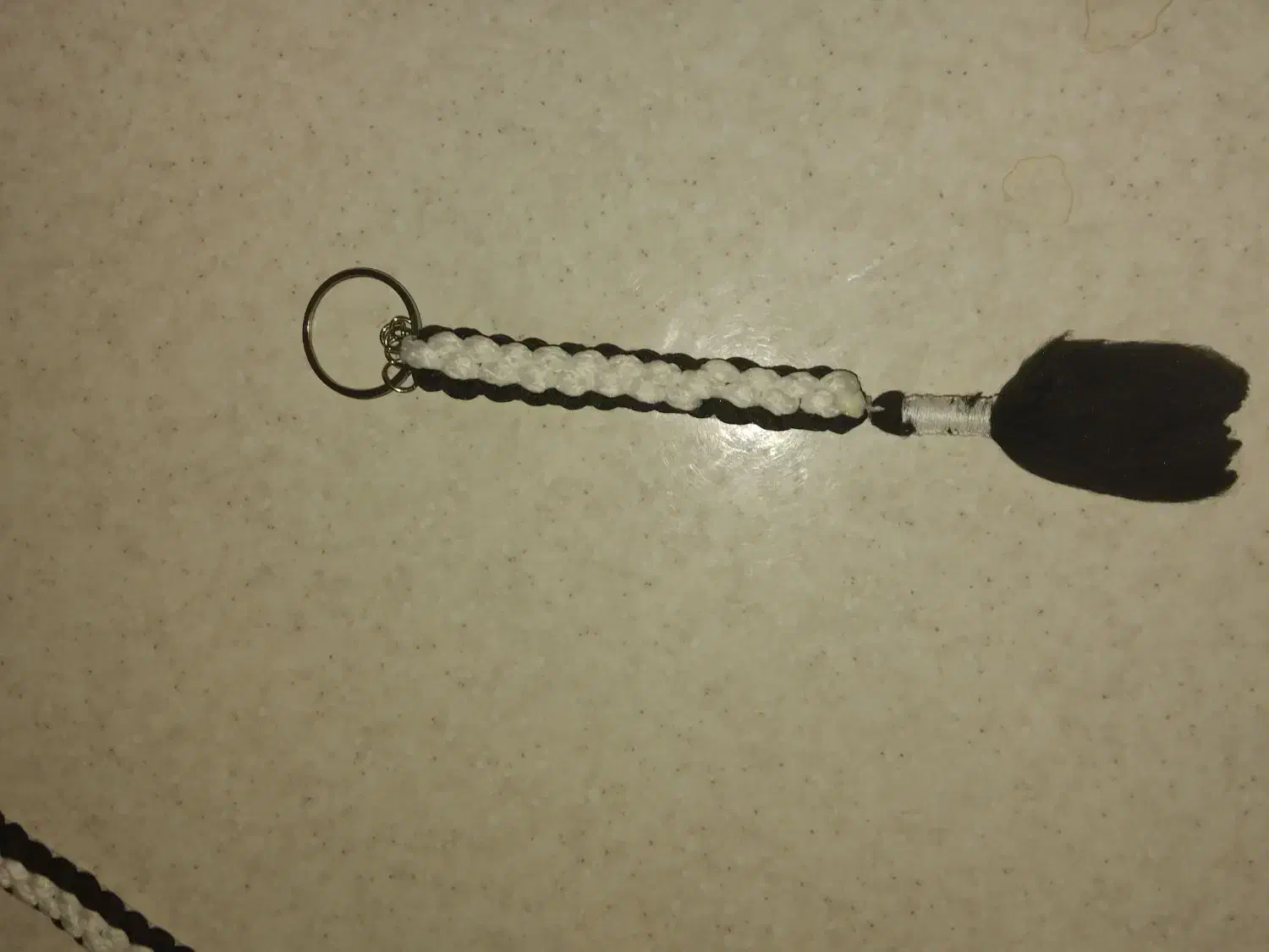 جاسوئیچی دست بافت|زیورآلات و اکسسوری|شیروان (خراسان), |دیوار