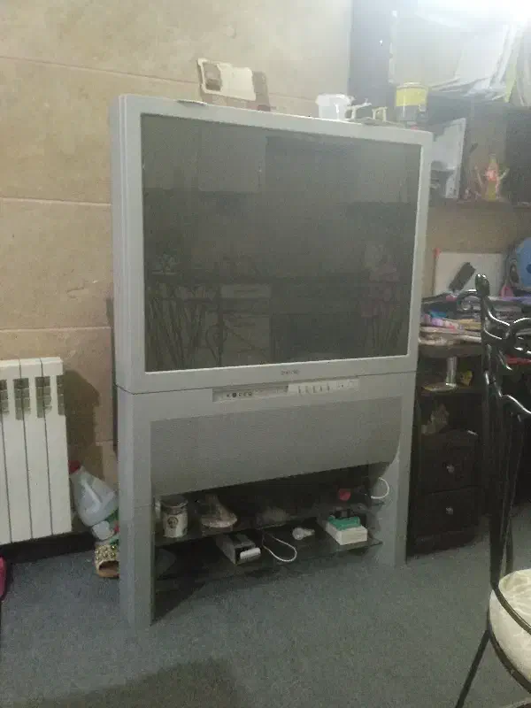 سینما خانواده معاوضه|تلویزیون و پروژکتور|بومهن, |دیوار