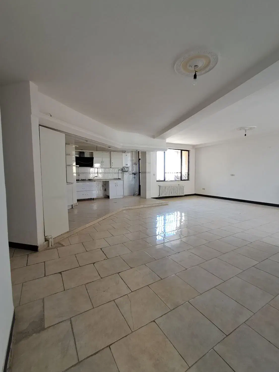 رهن آپارتمان 124متری خیابان آلاله شهر جدید هشتگرد|اجارهٔ آپارتمان|هشتگرد, فاز ۳ مهستان|دیوار