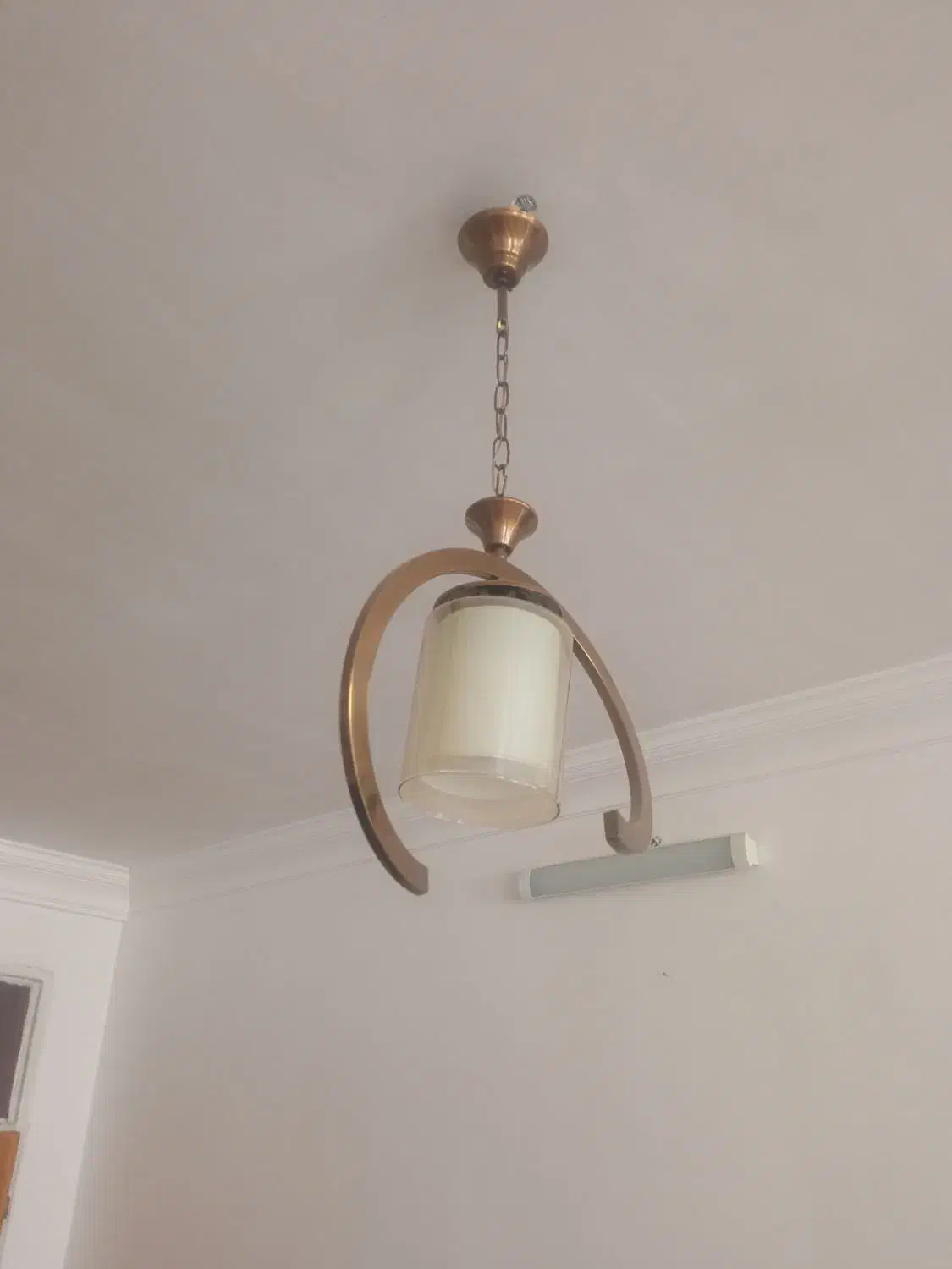 لوستر|لوستر و چراغ آویز|سبزوار, چهارراه فرودگاه|دیوار