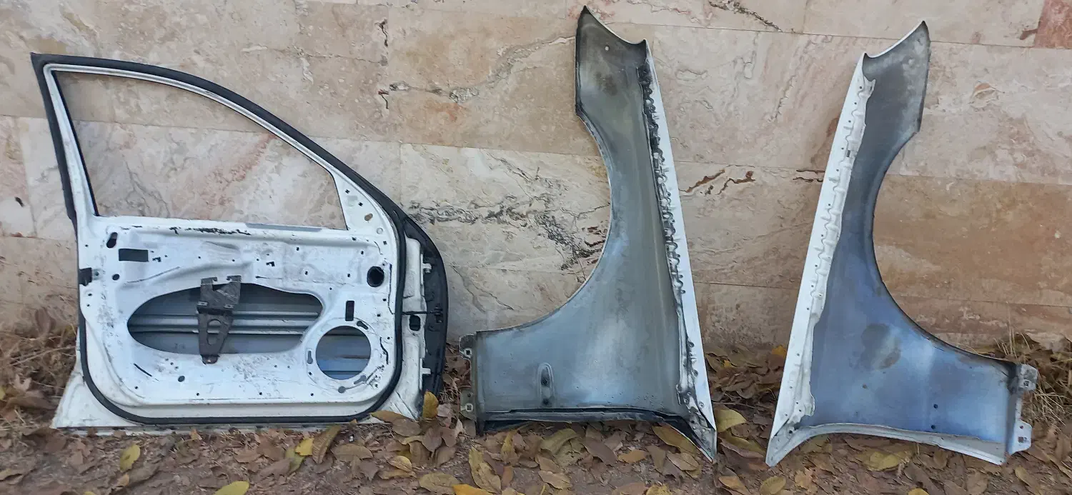 درب .در و گلگیر سپرe280 e240 e200 w211|قطعات یدکی و لوازم جانبی|شیراز, وصال|دیوار