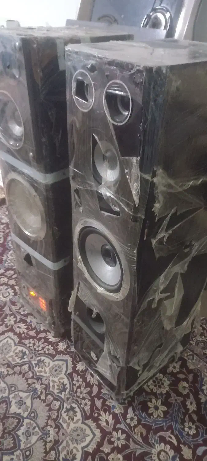 ۲عدداسپیکربزرگ|سیستم صوتی خانگی|آزادشهر, |دیوار