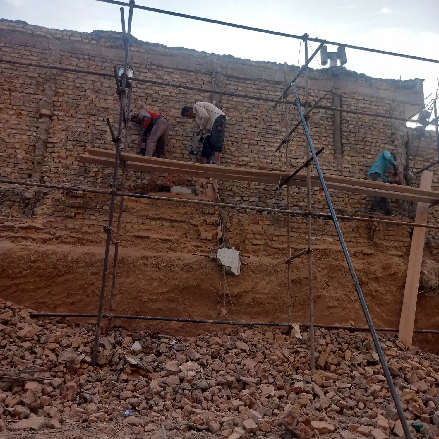 تخریب ساختمان|خدمات پیشه و مهارت|تهران, تهرانپارس شرقی|دیوار