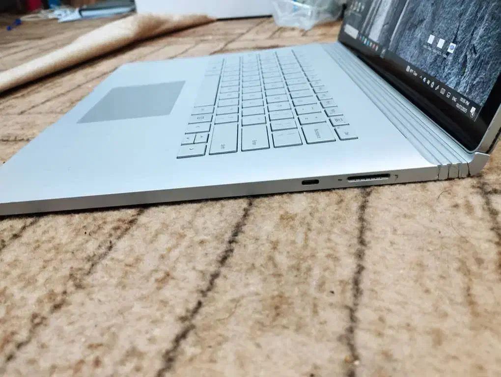 Surfacebook2|رایانه همراه|تهران, شادمان|دیوار