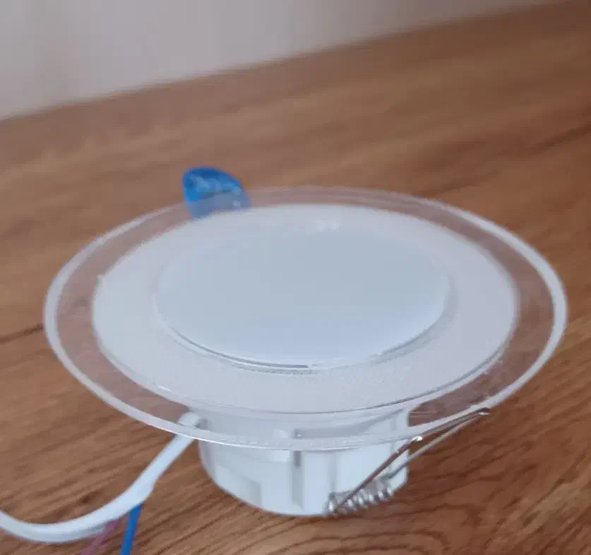 الکتریک|لامپ و چراغ|الشتر, |دیوار