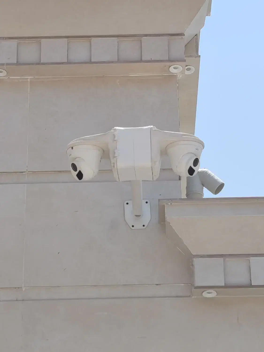 دوربین و شبکه یو نی ویو|دوربین مداربسته|چابهار, |دیوار