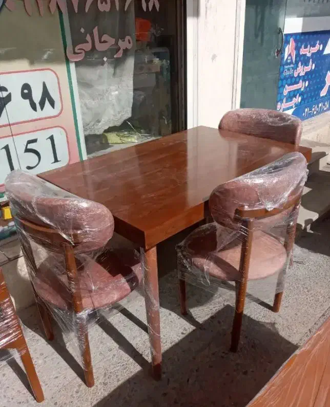 00100حلال قیمت  تولیدی مهرگان ارزان فروش ویژه 1000|میز و صندلی غذاخوری|صدرا-فارس, فاز ۱|دیوار