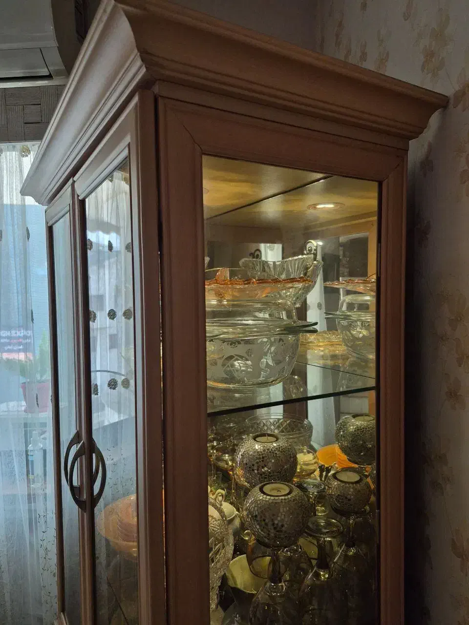 بوفه|بوفه، ویترین، کنسول|رشت, بلوار گیلان|دیوار