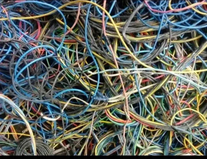 خرید ضایعات همه رقم|خدمات پیشه و مهارت|قم, شهرک فاطمیه|دیوار