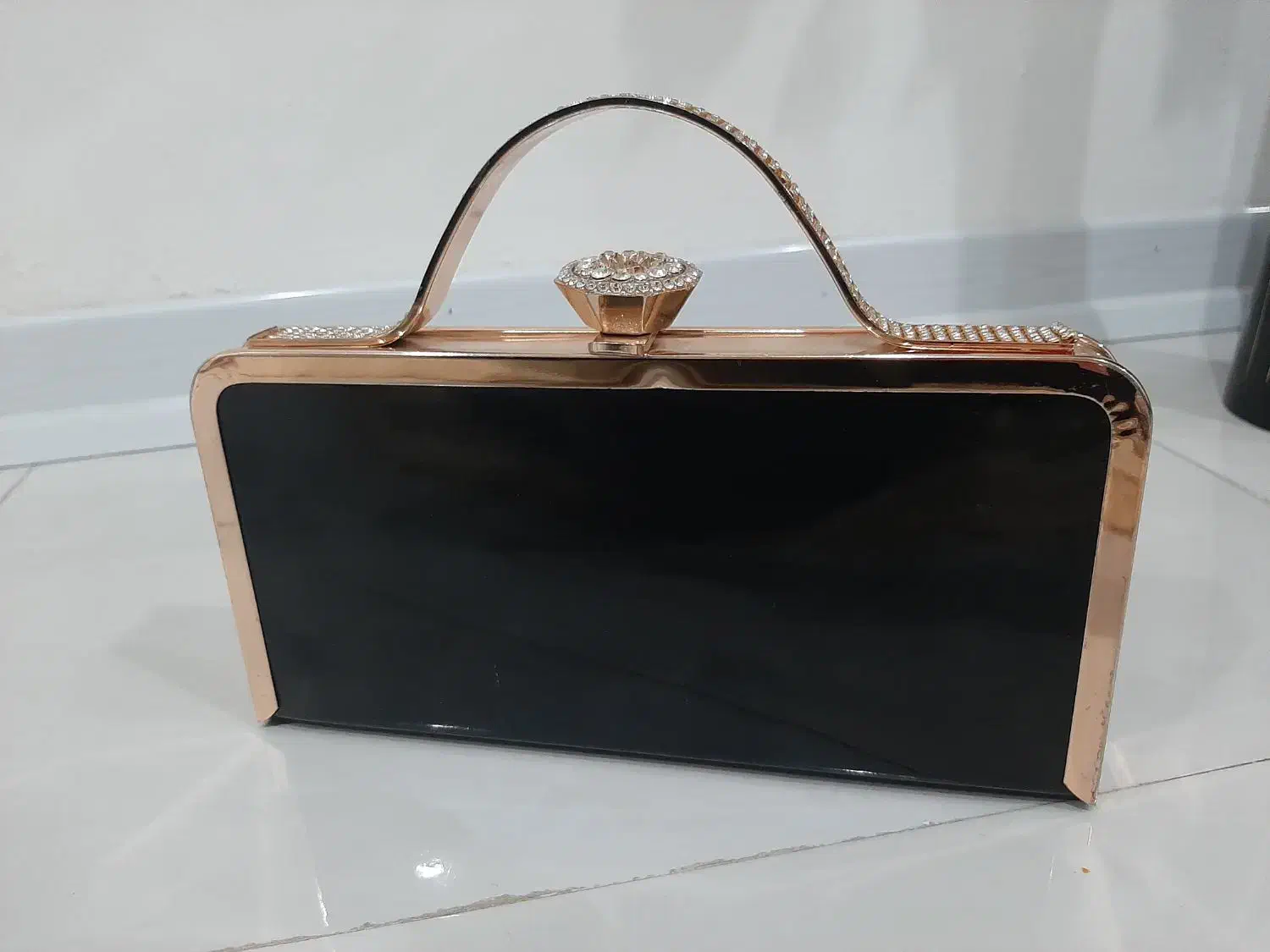 کیف مجلسی|کیف، کفش، کمربند|اهواز, فولادشهر|دیوار