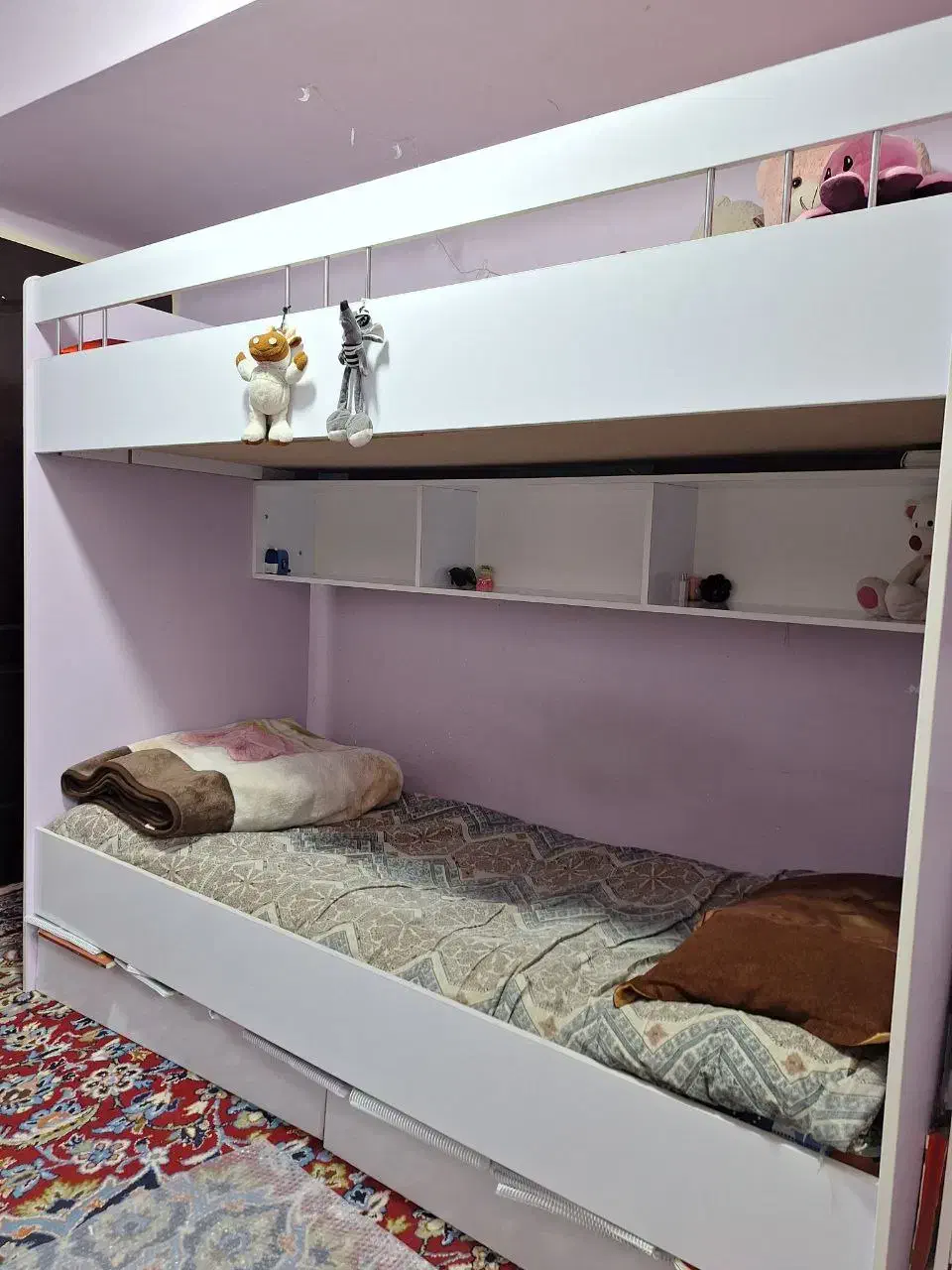 تخت دوطبقه دورنگ سفید نیلی نو بدون خطوخش|تخت و سرویس خواب|شیراز, عادل آباد|دیوار