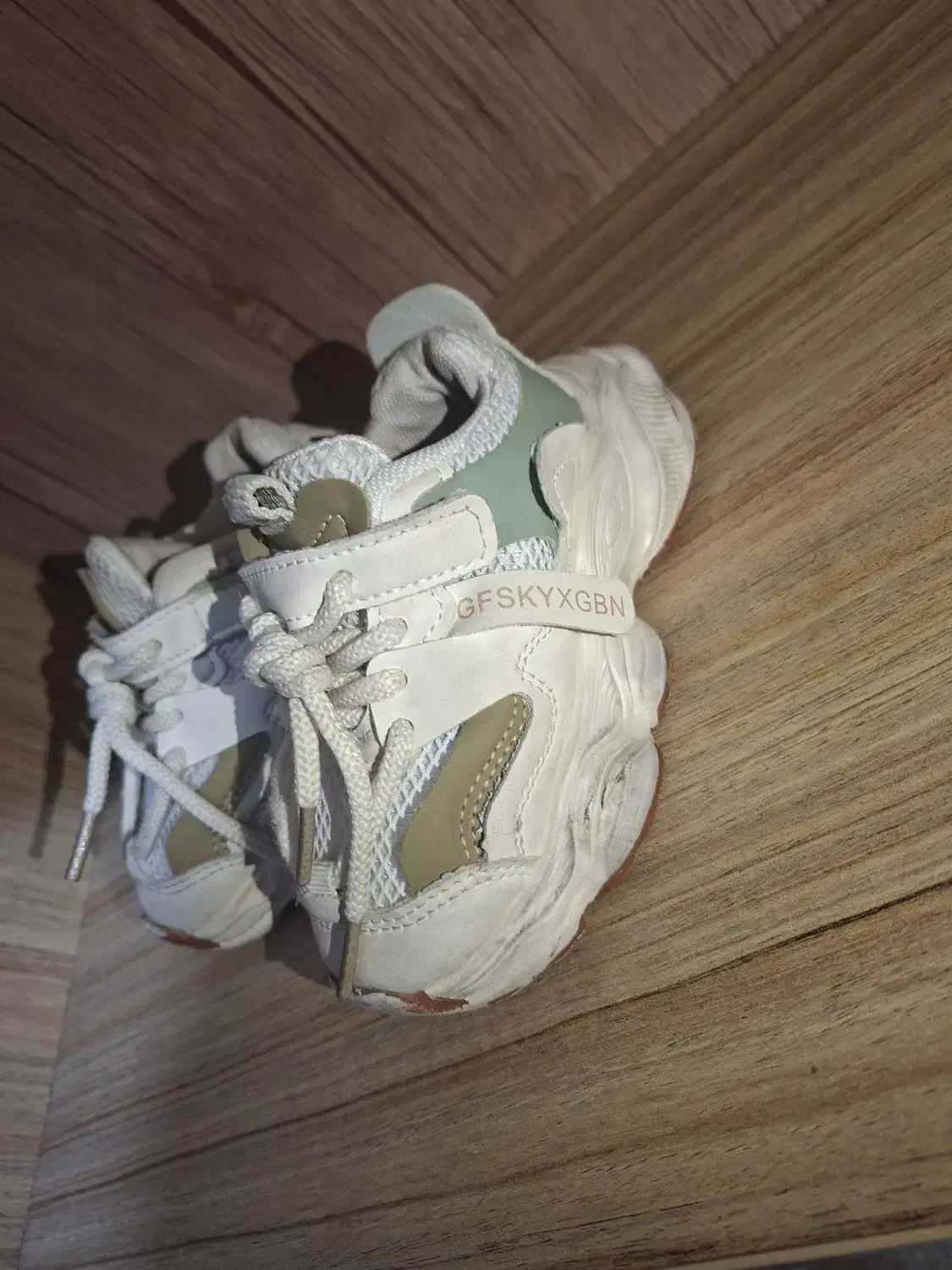 کتونی بچگانه|کفش و لباس بچه|اسلامشهر, مظفریه|دیوار