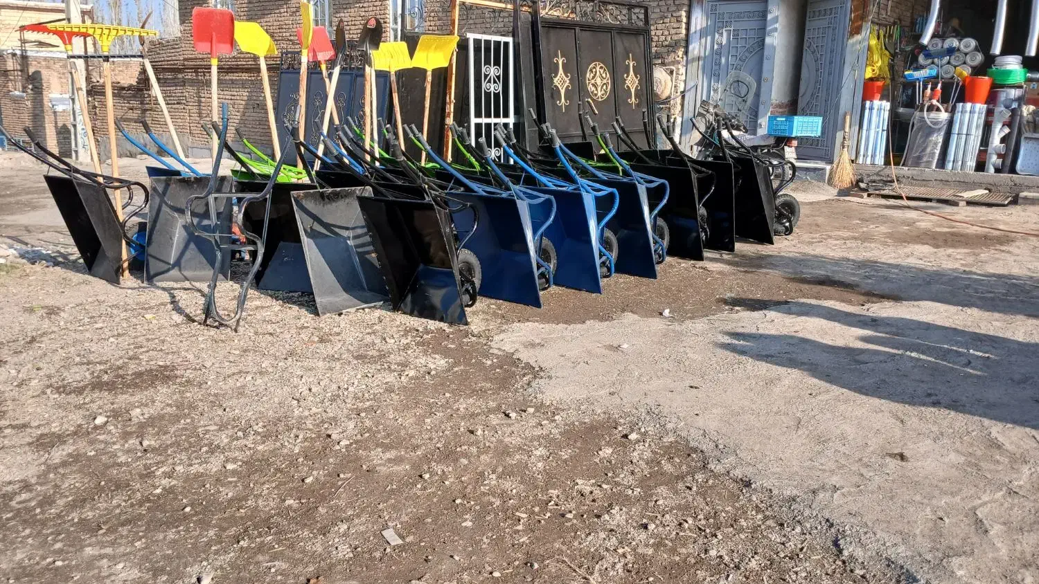 فرغون|ابزارآلات|خوی, |دیوار