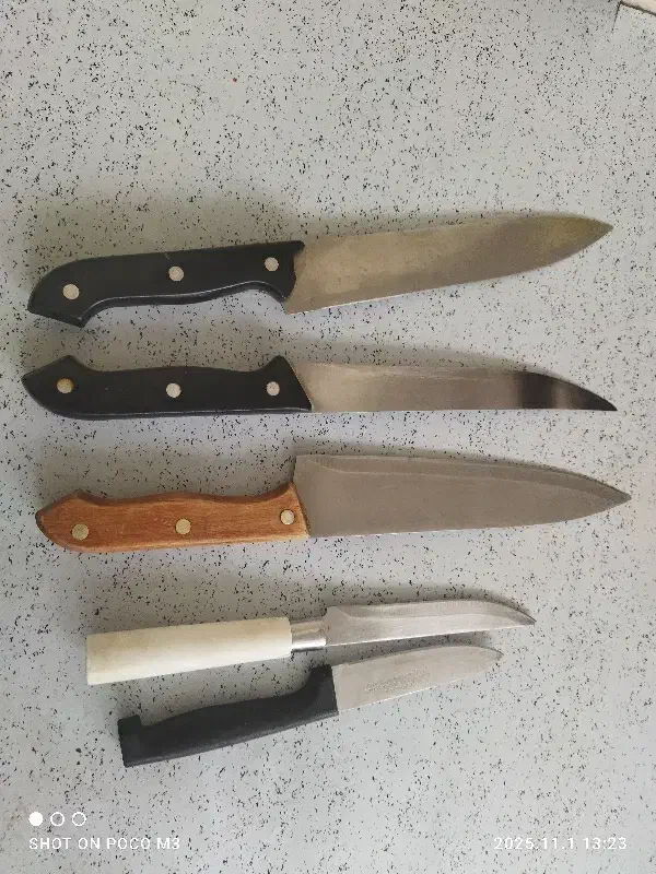 چاقو|ظروف پختوپز|اراک, |دیوار