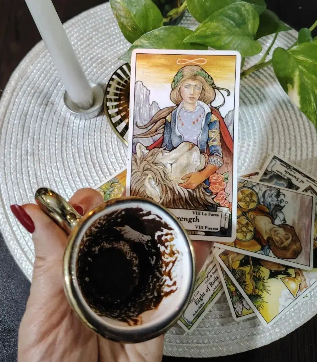 فال قهوه/تاروت/سرکتاب با ضمانت بازگشت وجه|خدمات پذیرایی، مراسم|شیراز, ابیوردی|دیوار