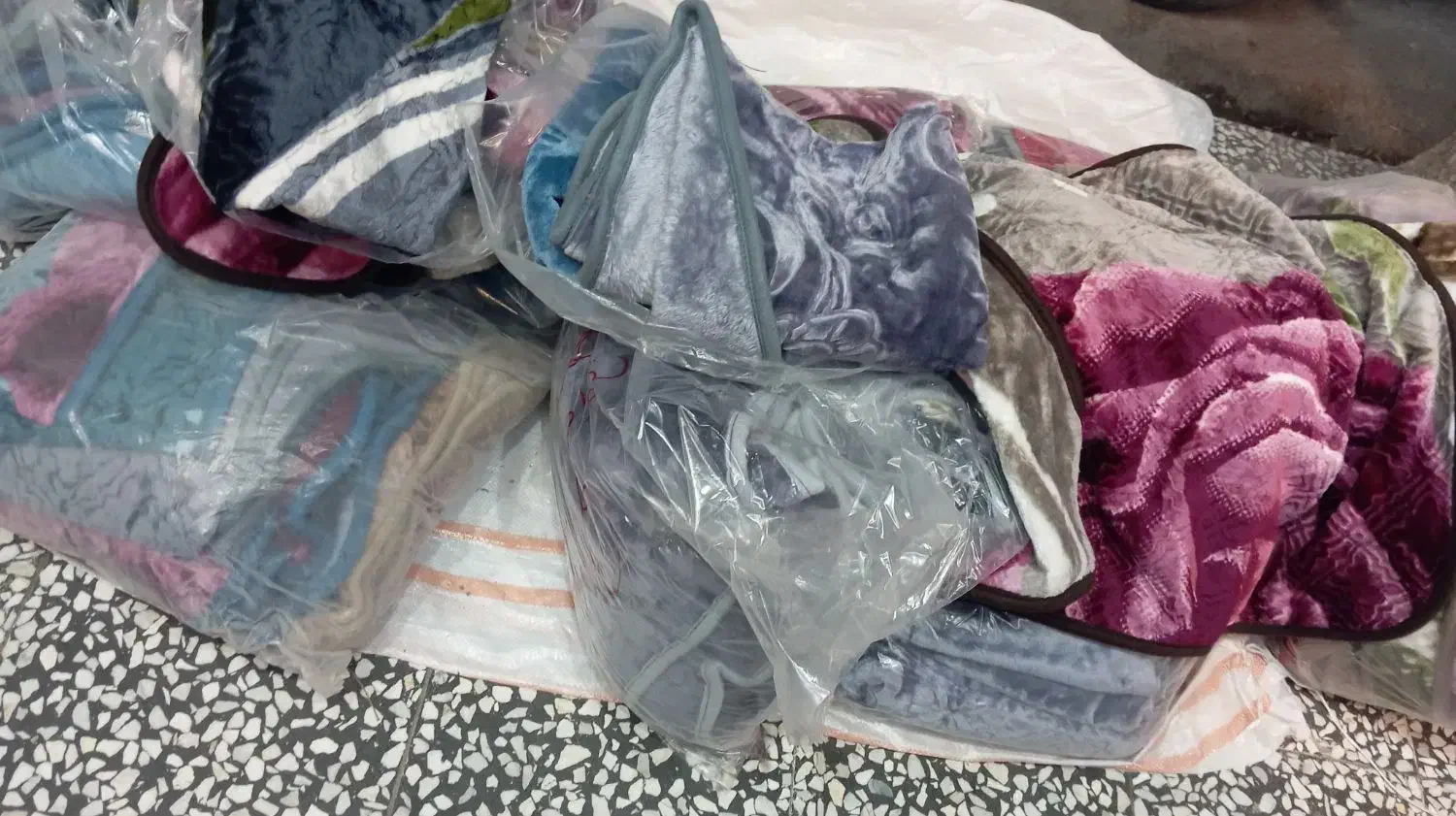 پتوبچگانه|اسباب و اثاث بچه|گنبد کاووس, |دیوار