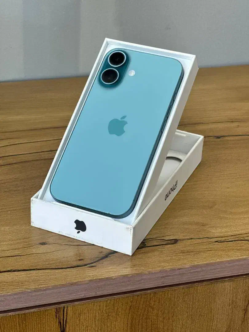 آیفون 16 سبز 128 گیگ - بدون ریجستر و کاملا سالم|موبایل|هشتگرد, مدرس|دیوار