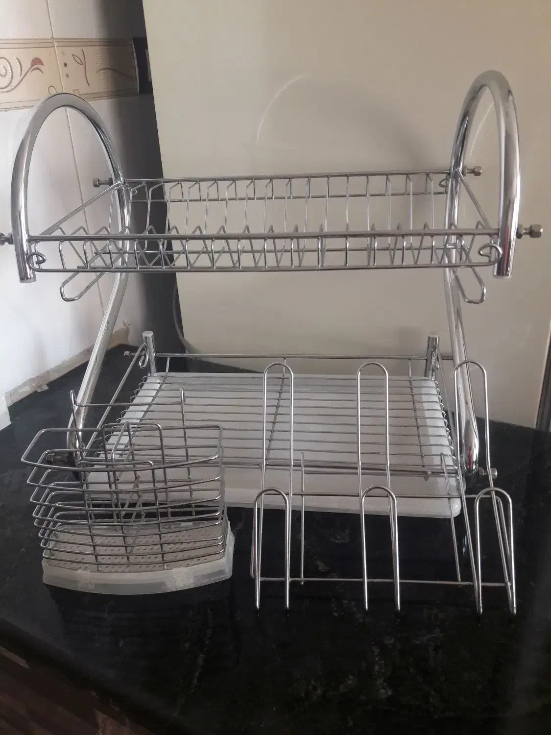 آبچکان|آبچکان و نظمدهنده ظروف|قزوین, |دیوار