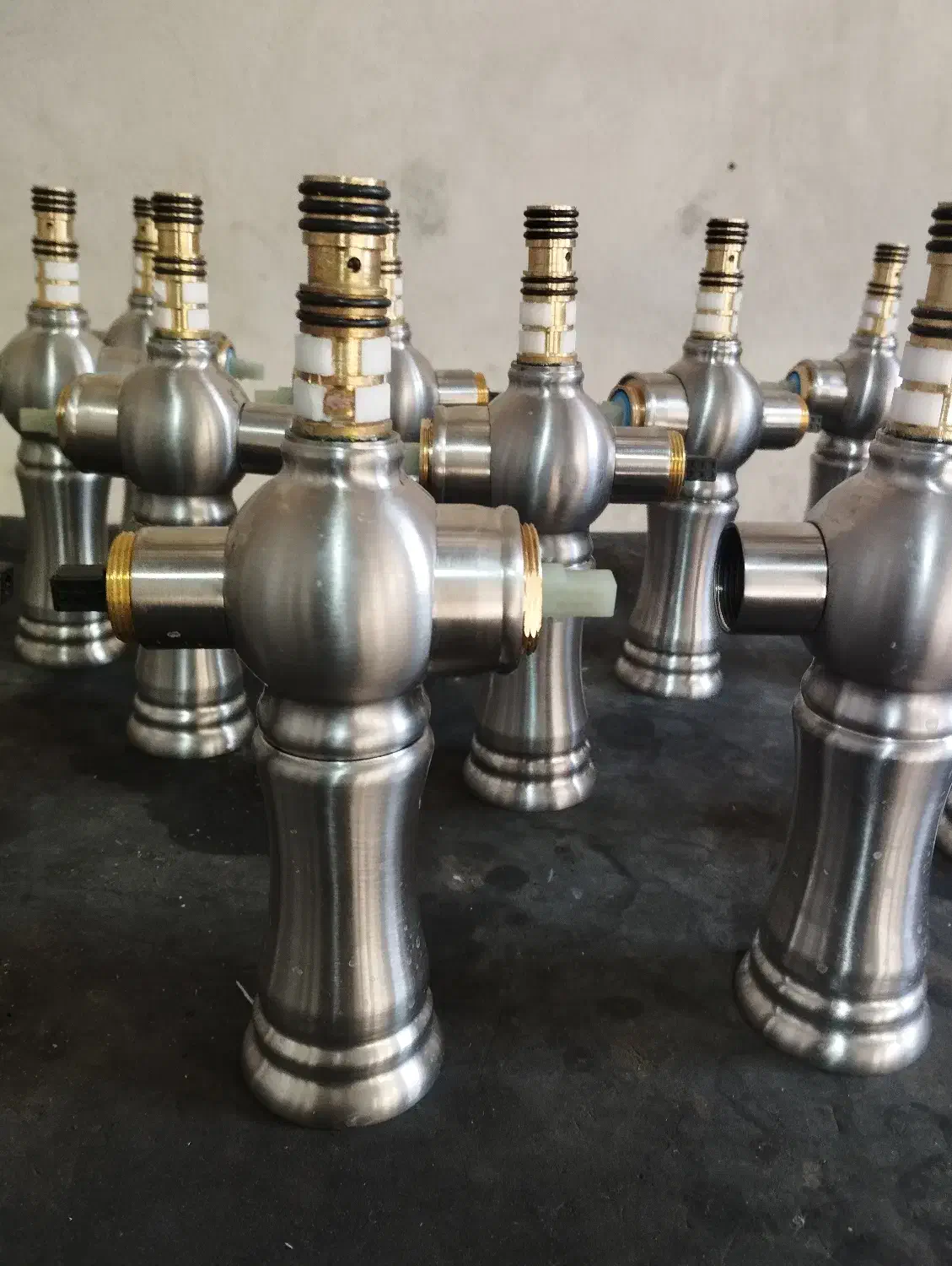 تولید کننده شیر آلات فانتزی|لوازم سرویس بهداشتی|پاکدشت, پاکدشت (مامازند)|دیوار