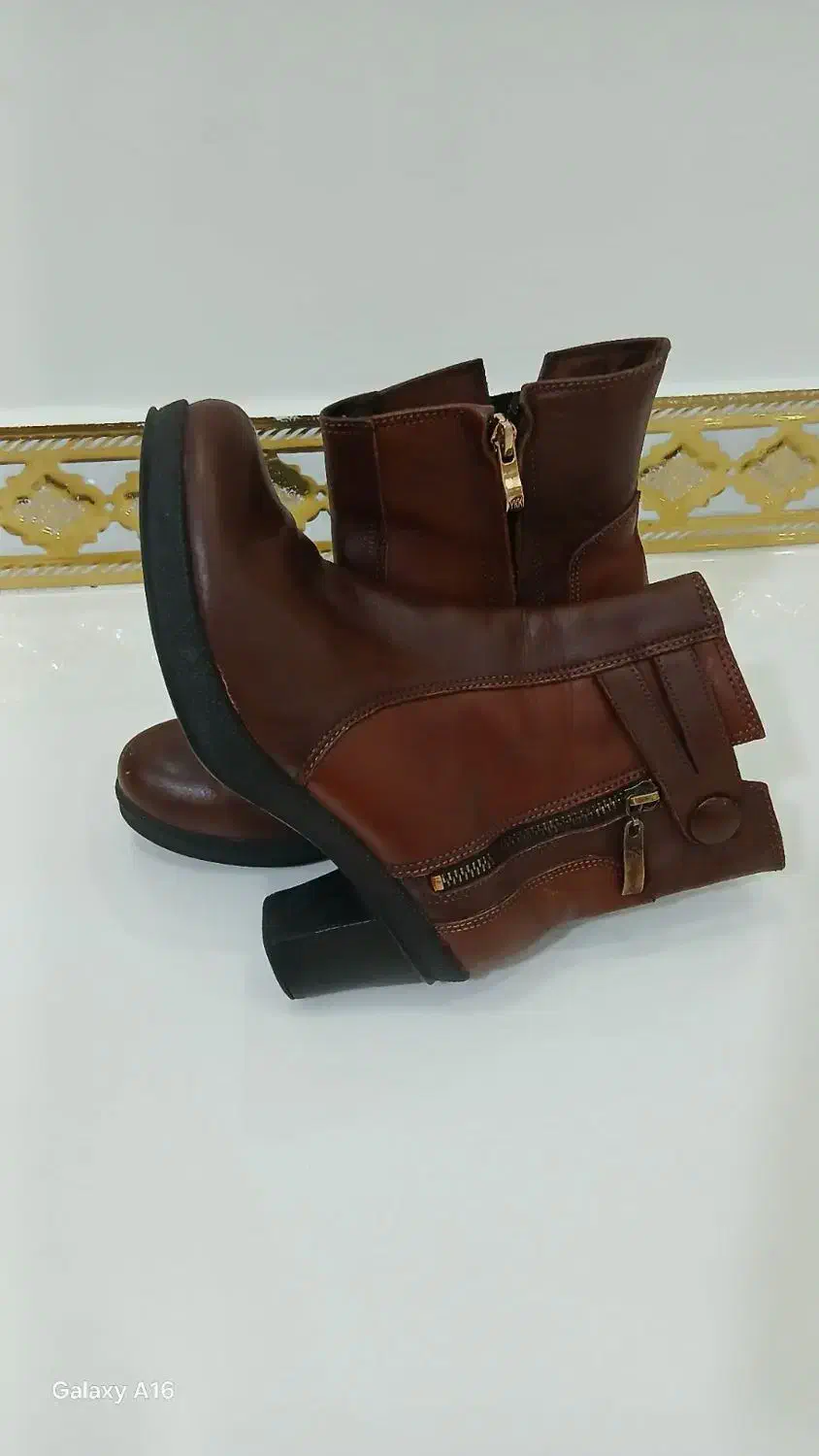 نیم بوت چرم اصل سایز۳۷ ۳۸|کیف، کفش، کمربند|فردوسیه, |دیوار
