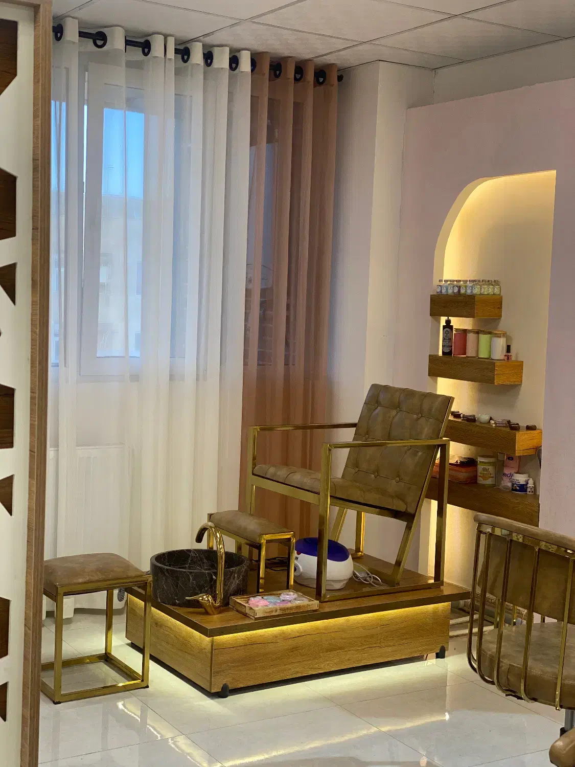 جذب نیرو|استخدام درمانی، زیبایی، بهداشتی|نظرآباد, نظرآباد|دیوار