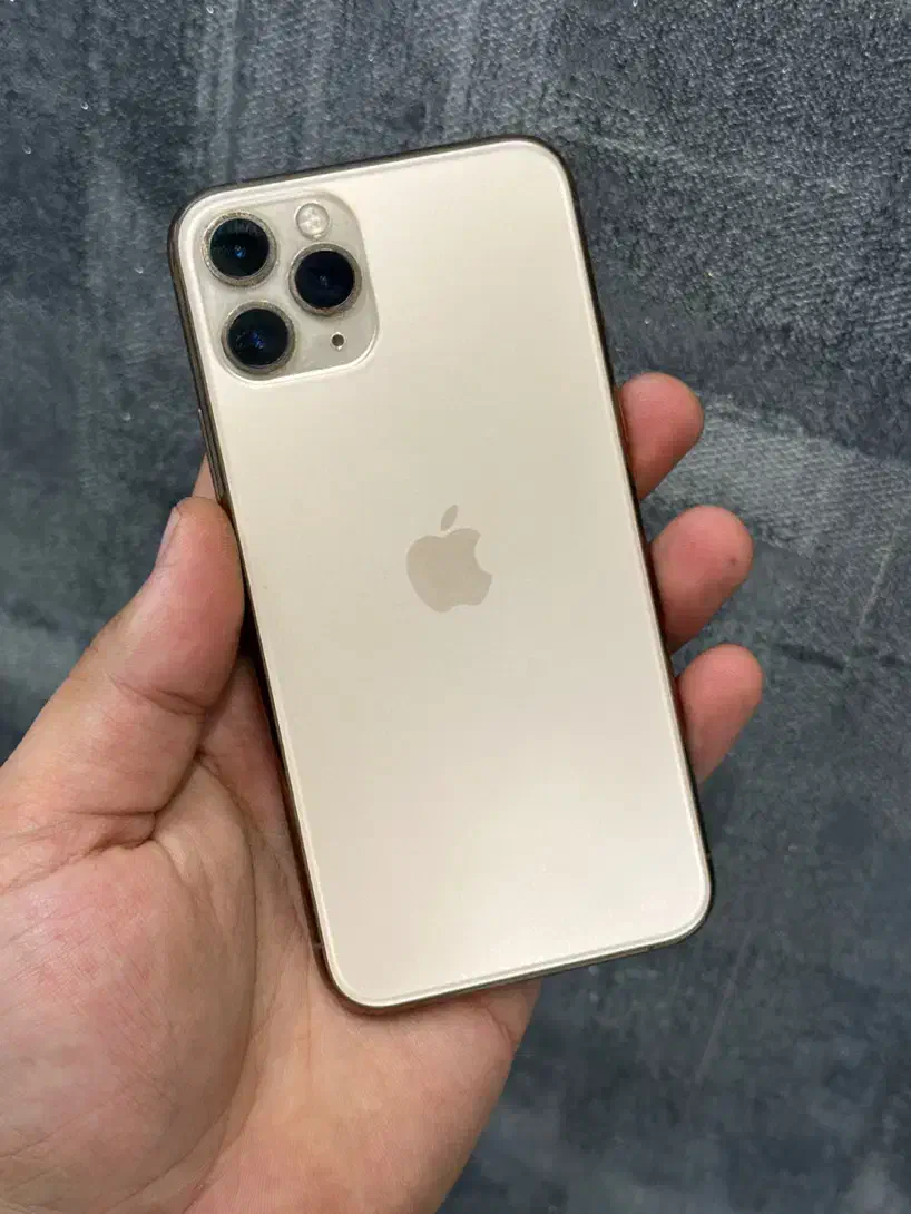 iPhone 11Pro 256 تک سیم پک اصلی|موبایل|تهران, امام زاده عبدالله|دیوار