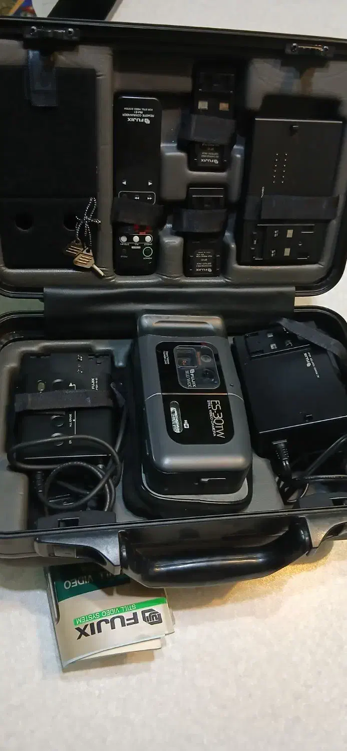 دوربین عکسی و فیلم برداری اصل  ژاپن|دوربین عکاسی و فیلم‌برداری|تهران, یوسف‌آباد|دیوار