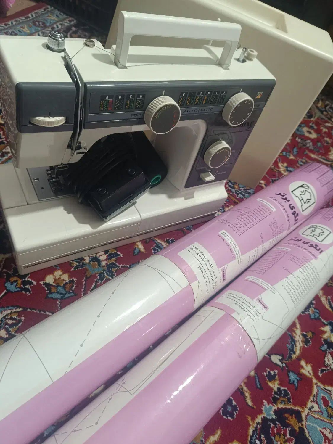 چرخ خیاطی والگو|چرخ خیاطی و ریسندگی|مسجد سلیمان, |دیوار