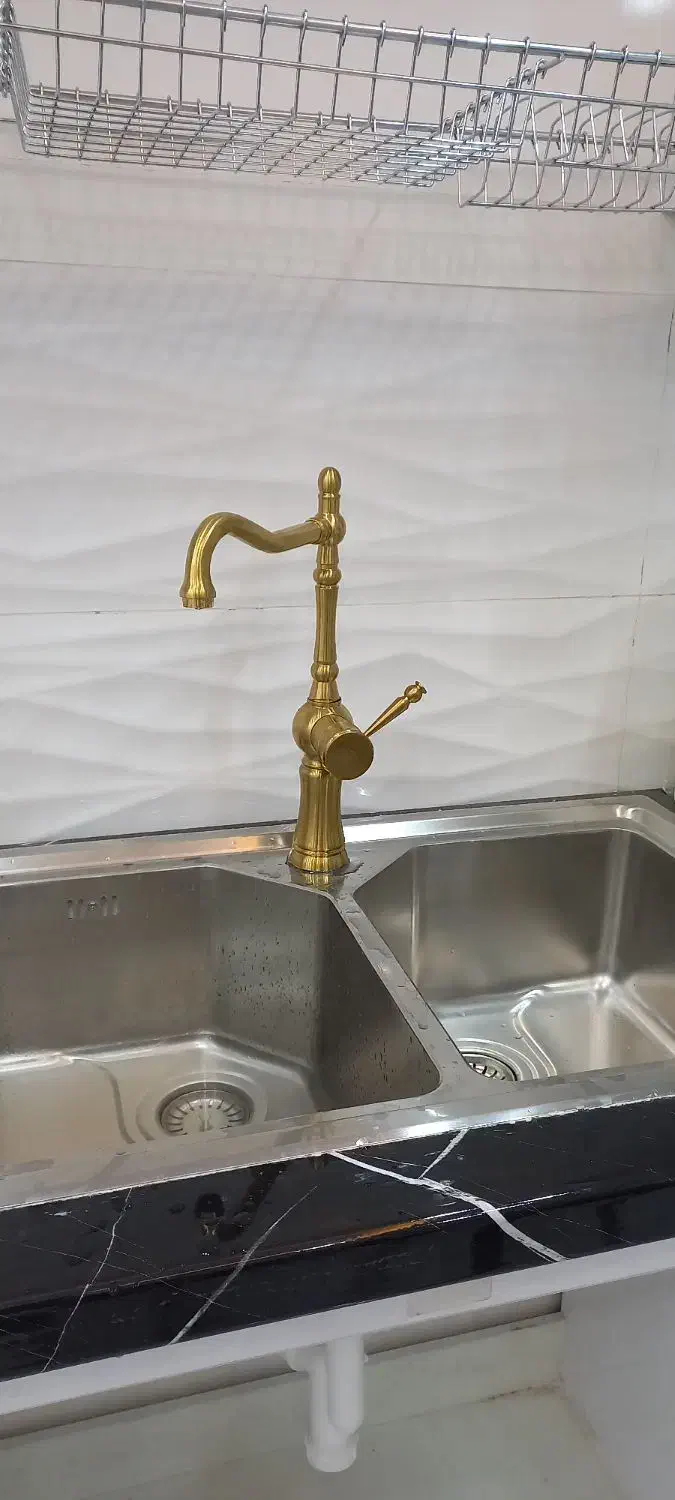 نصاب انواع شیرآلات روشویی سینک معمولی و چند کلیده|خدمات پیشه و مهارت|کرمانشاه, |دیوار