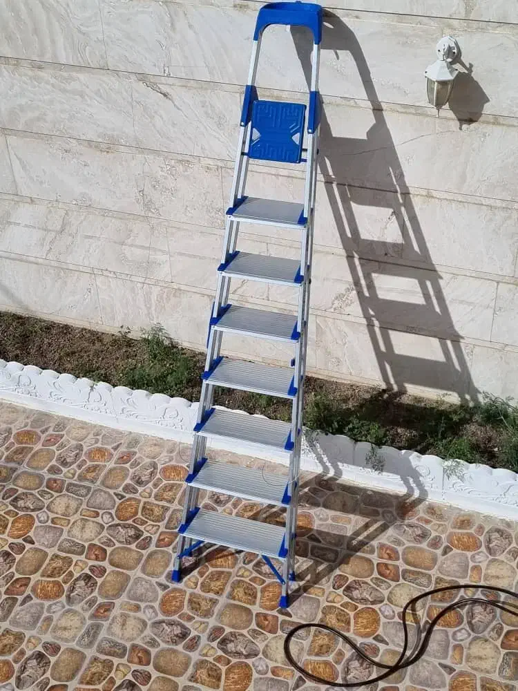 نردبان ۸ پله مدل هایلوکس|ابزارآلات|دوگنبدان, |دیوار