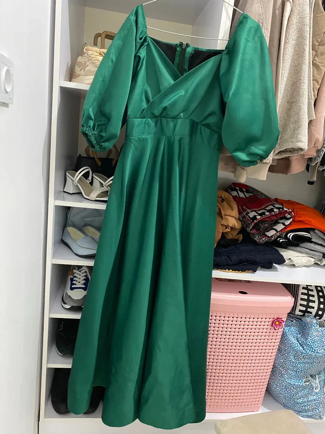 لباس مجلسی|لباس|بوئین زهرا, |دیوار