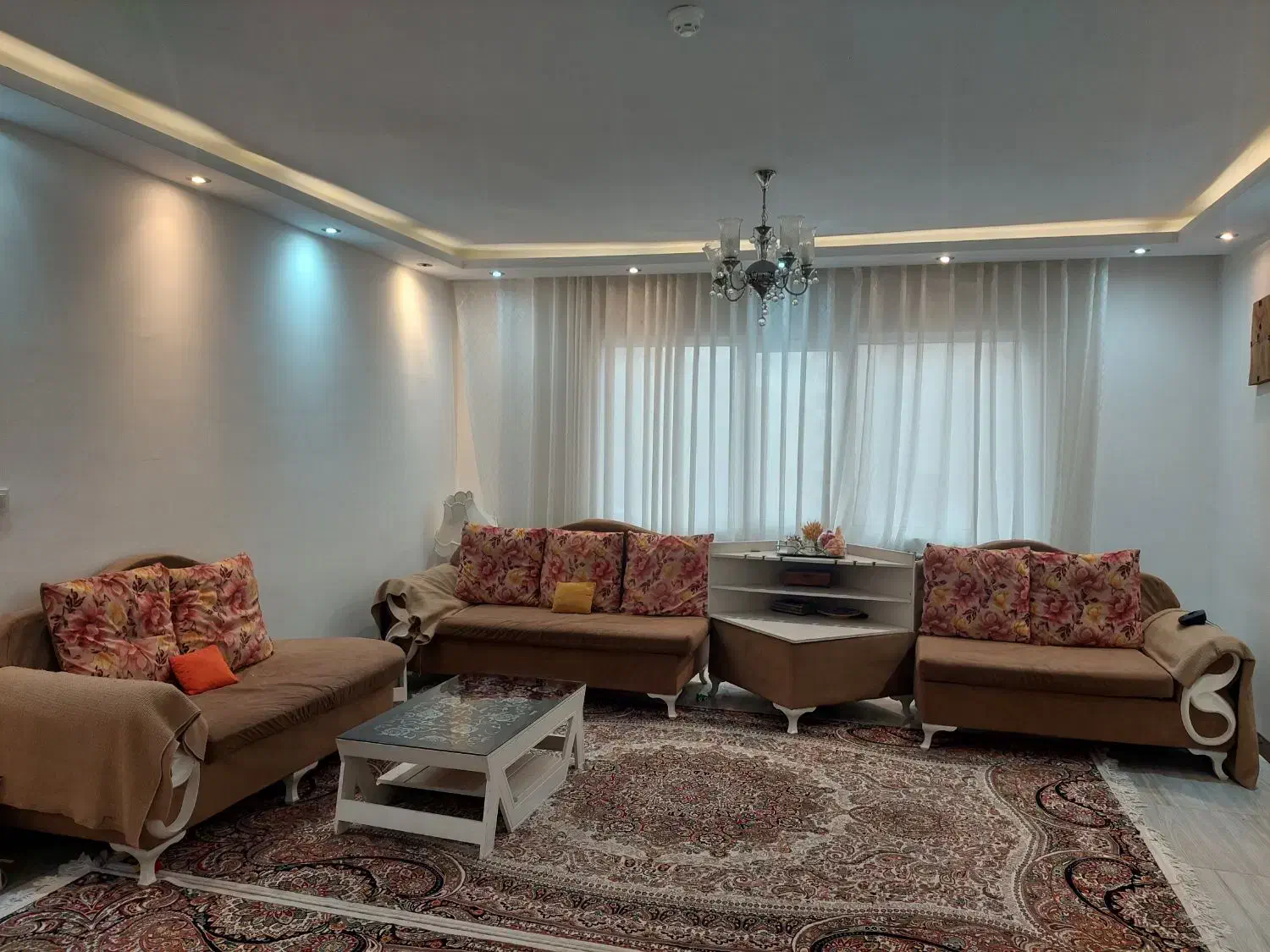 مبل راحتی و ناهارخوری وتخت سرویس خواب|مبلمان خانگی و میز عسلی|پردیس, فاز ۵|دیوار