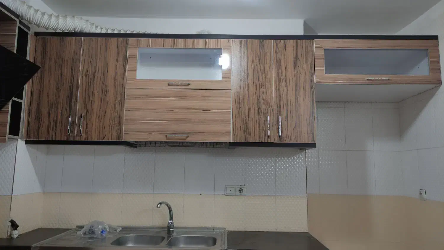 کابینت|آبچکان و نظمدهنده ظروف|قم, پردیسان|دیوار