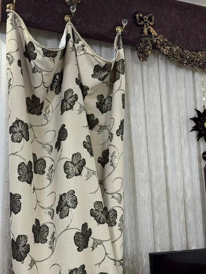 پرده پذیرایی|پرده، رانر، رومیزی|سرخنکلاته, |دیوار