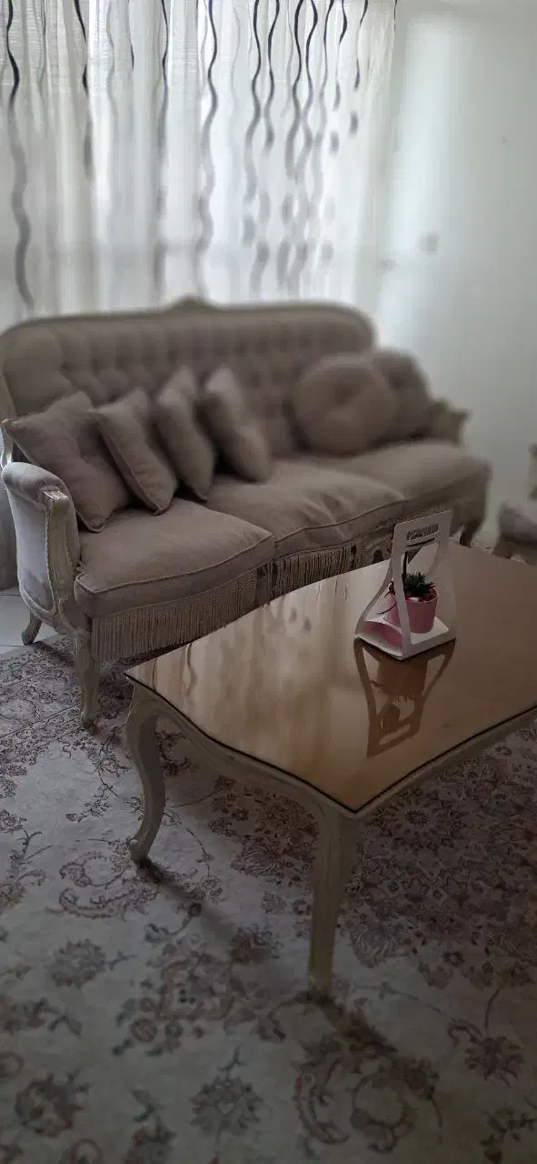 ست مبل کلاسیک مدل فرانسوی|مبلمان خانگی و میز عسلی|تهران, استخر|دیوار