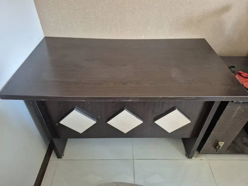 میز و فایل وصندلی اداری|دفتر کار|مشهد, نیروی هوایی|دیوار