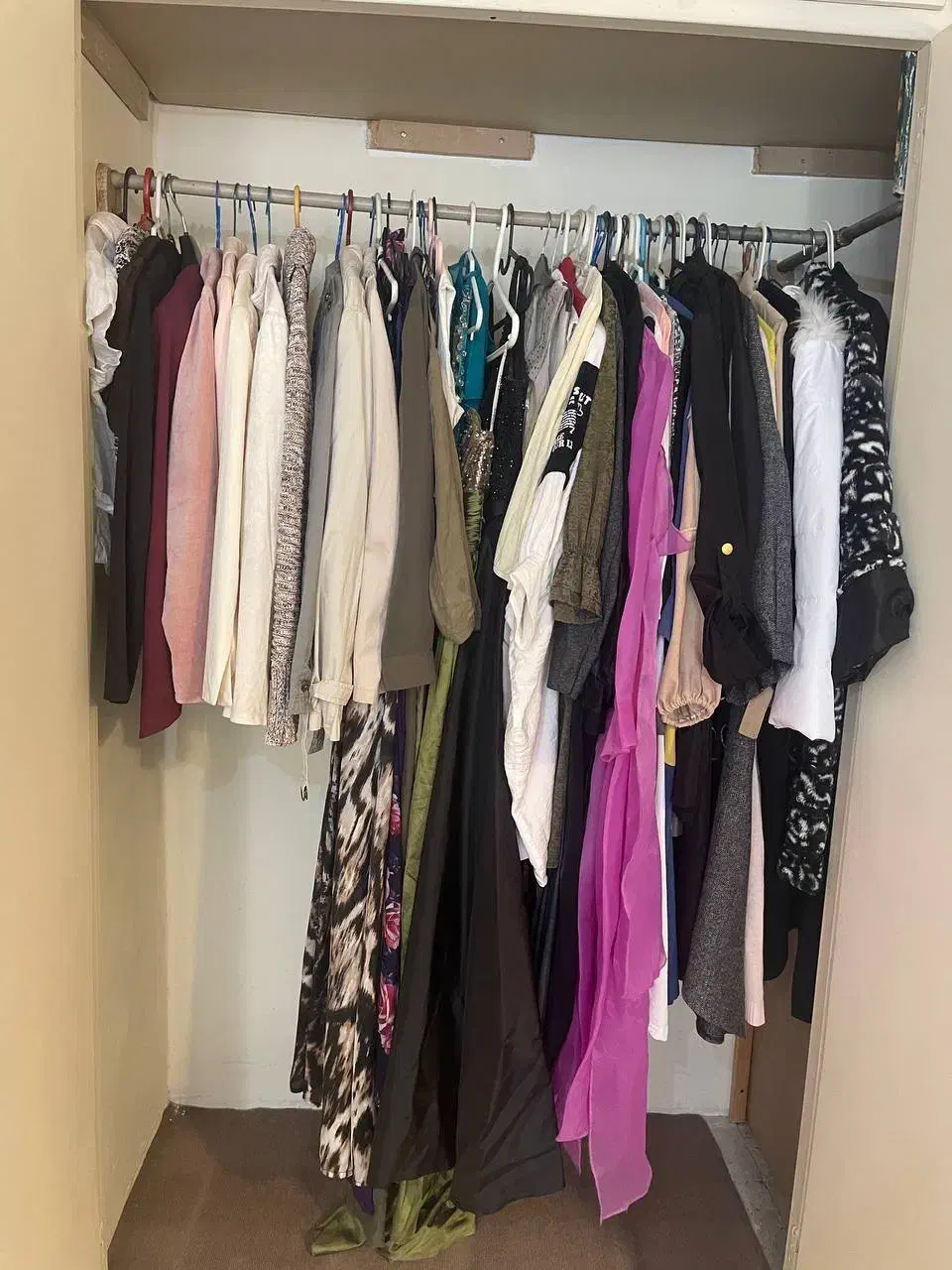 لباس اروپایی وترک|لباس|تهران, فرمانیه|دیوار