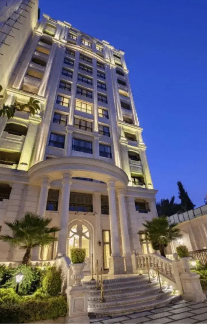 کارگرساده*نگهبانی افغانستانی*برج باغ(خوابگاه غذا)|استخدام سرایداری و نظافت|تهران, تهرانپارس شرقی|دیوار