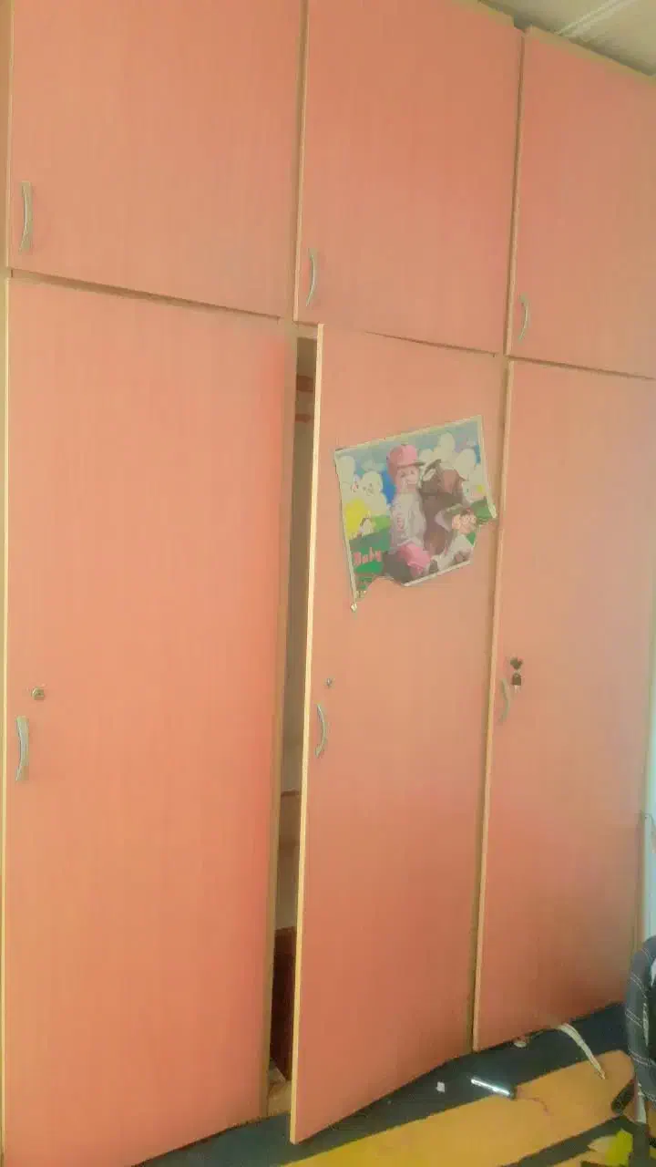 درب کمد دیواری قیمت توافقی|جاکفشی، کمد، دراور|شوشتر, |دیوار