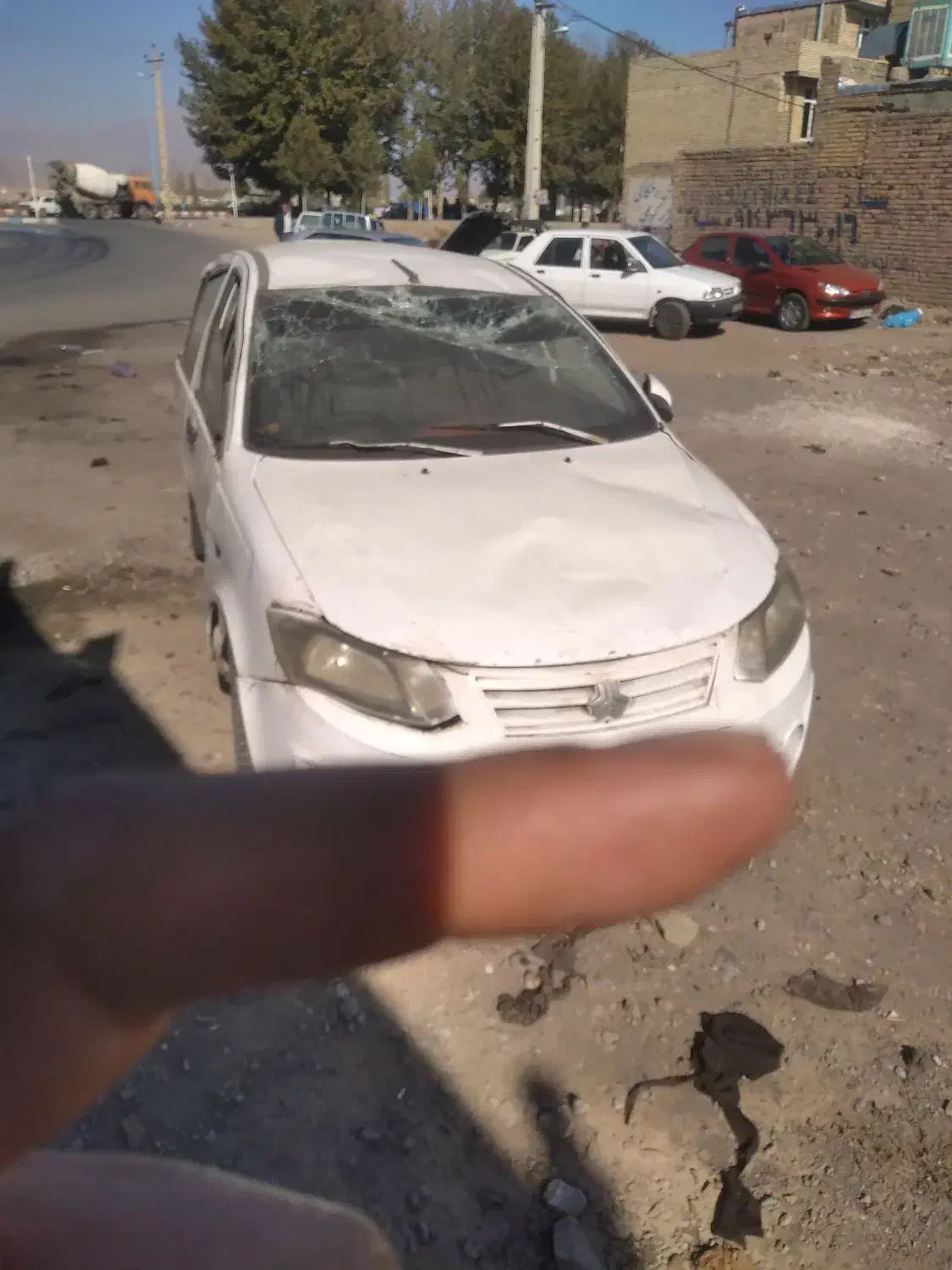 ساینا تصادفی مدل ۹۸|خودرو سواری و وانت|خوی, |دیوار