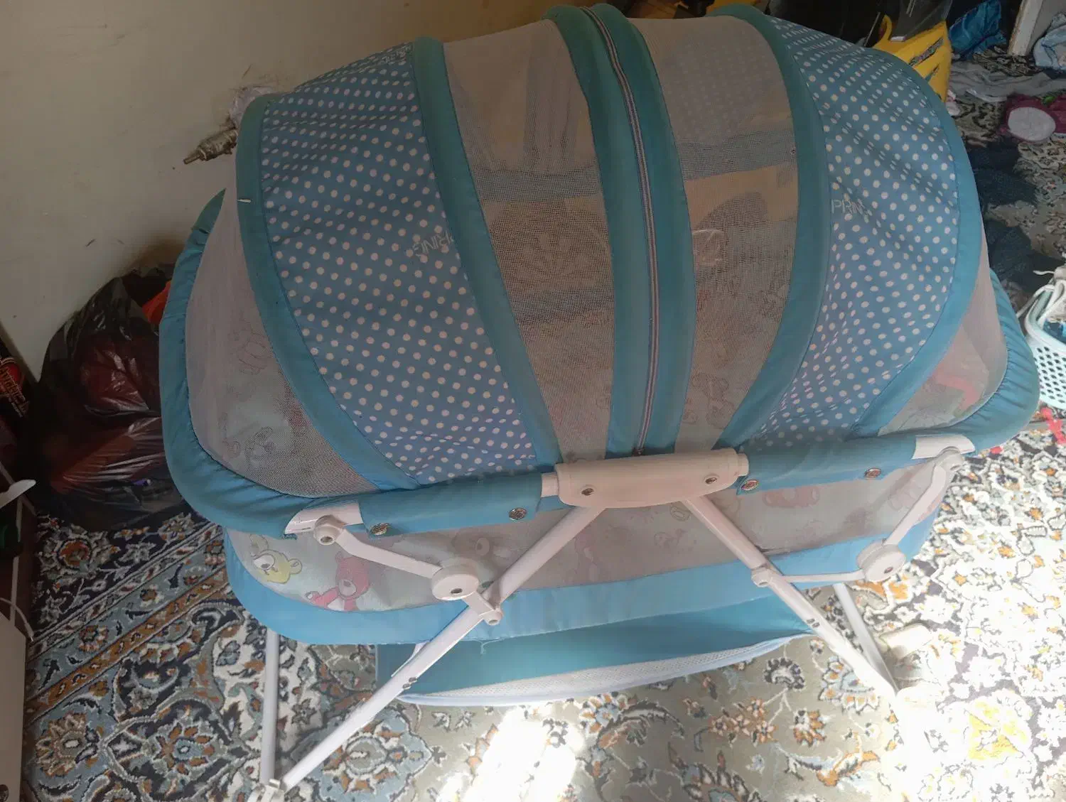 گهواره سالم|تخت و صندلی بچه|مبارکه, |دیوار