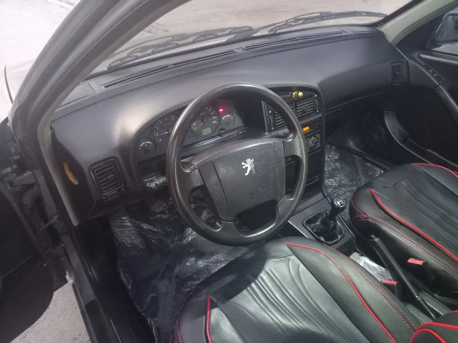 پژو ۴۰۵ سالم|خودرو سواری و وانت|ملایر, |دیوار